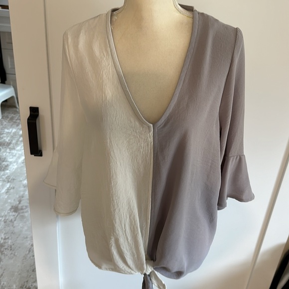 Blouse - Picture 3 of 5